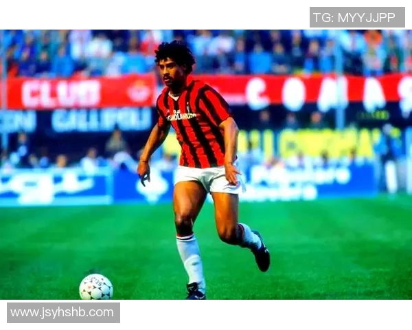 竖领子足球球星的独特魅力与球场风采探秘 竖领子足球球星的独特魅力与球场风采探秘