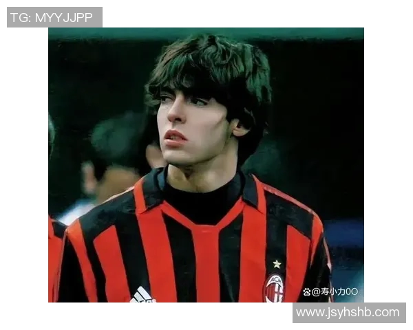 足球球星巅峰之年:他们如何在单季表现中创造历史与传奇 足球球星巅峰之年:他们如何在单季表现中创造历史与传奇